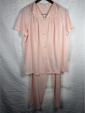Vintage 60s Vanity Fair Satin Pajama Set Button Down Top And Cropped Pants Large